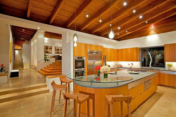 Showcase Of Beautiful And Overwhelming Large Luxury Kitchens 15