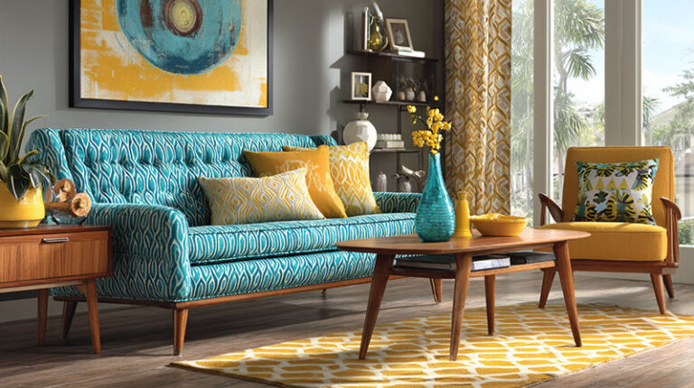 Colors That Go With Turquoise for a Room Decor