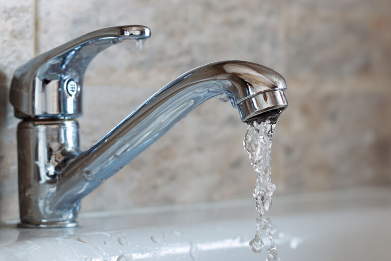 how to increase water pressure in kitchen sink